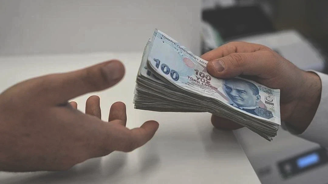 Erken emeklilik geliyor! Emeklilerle ilgili yeni düzenleme: SSK, Bağ-Kur ve memur emeklisi farkı kalkıyor 1