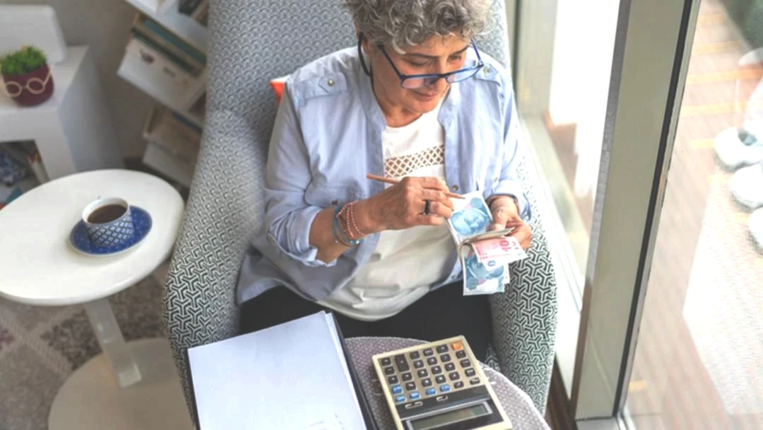 Emekliye kötü haber! Özgür Erdursun emekli aylığı alan herkesi uyardı 3