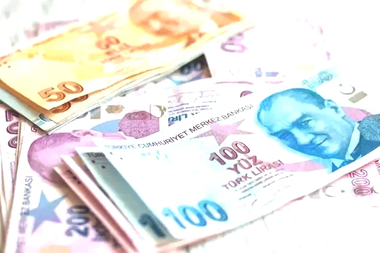 Emekliye 90 Bin TL! Bankalar Coştu: İşte Banka Banka En Yüksek Promosyon Listesi