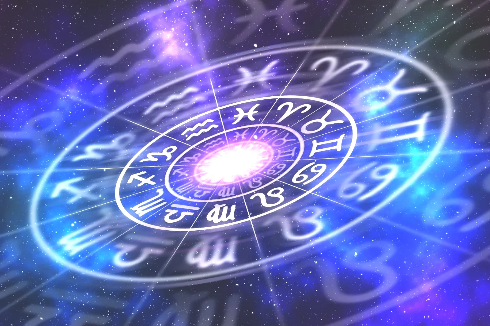 Karşı cinsi ağlarına en kolay düşüren 4 burç! - Resim: 4