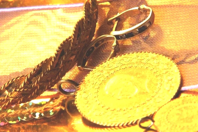 BUGÜNKÜ ALTIN FİYATLARI NE KADAR? 22 Şubat 2026 gram, çeyrek, yarım, Cumhuriyet altını fiyatları